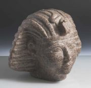 Kopf, Ägypten, unbekanntes Alter, Granit, wohl Abbild eines Pharao. H. ca. 22 cm, Br. ca. 26 cm,