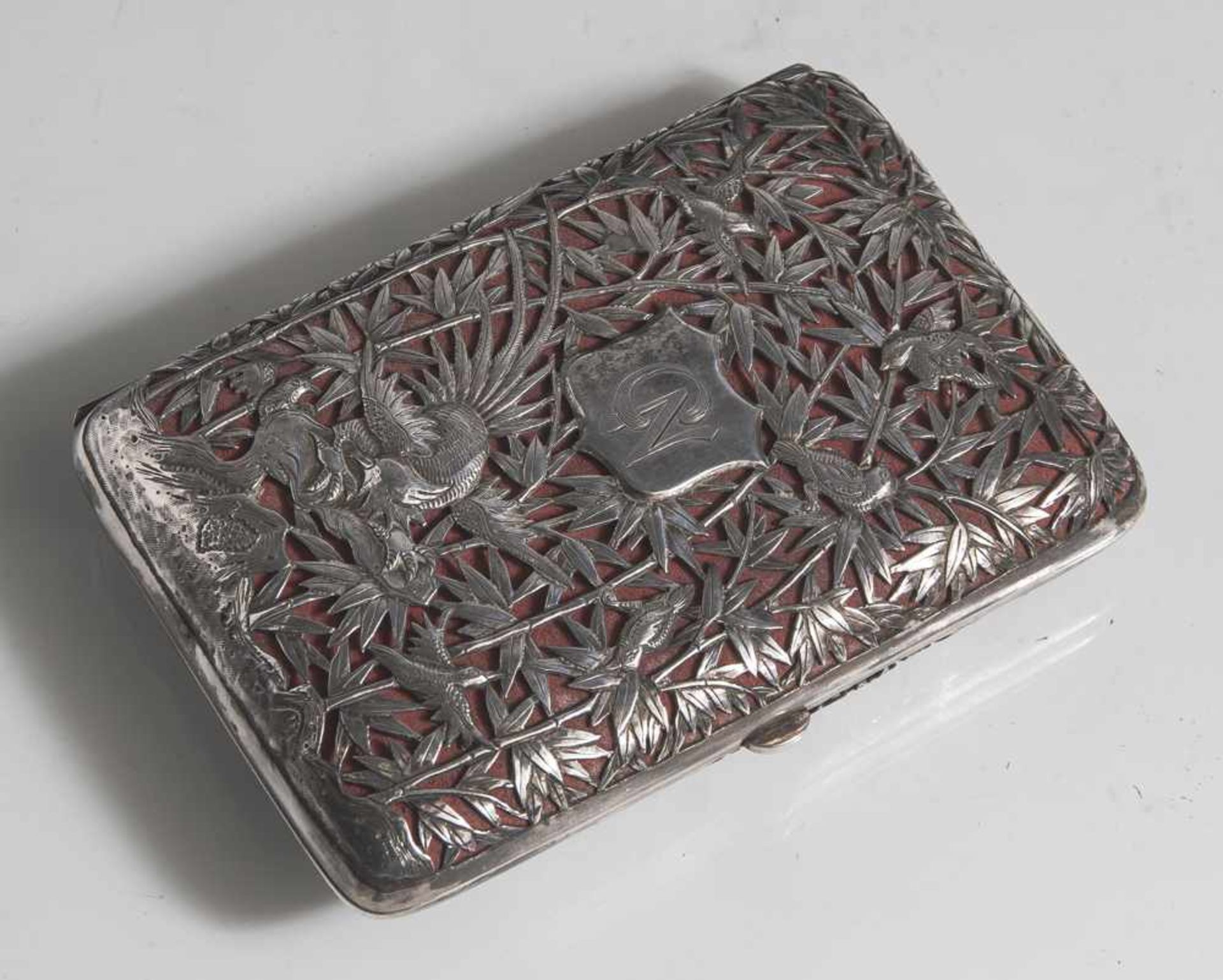 Zigarettenetui, Silber, 19./20. Jahrhundert, rechteckige, leicht gebauchte Form, in schöner