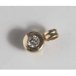 Solitär-Anhänger, Gelbgold 585, ausgefasst mit 1 Brillanten, ca. 1,5 ct/mittlerer Farbgrad/ vvsi. L.