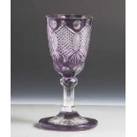 Pokalglas, aus klarem Glas mit violettem Überfang, "Ansicht Römertor in Wiesbaden", spätes 19.