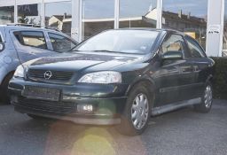 Opel Astra 1.6l, Baujahr 6/1998, zweitürer, 101PS, grün, Innenausstattung schwarz/Stoff, 151.