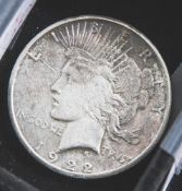 1 Münze, USA, 1 Dollar, 1922, Silber, Freiheit mit Strahlenkrone, Rand gekerbt, vz.