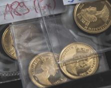 Konvolut von 5 Münzen, Gold, PP, Elizabeth II, bestehend aus: a) 1 Dollar, Canada, 1993, 1/20 oz, b)