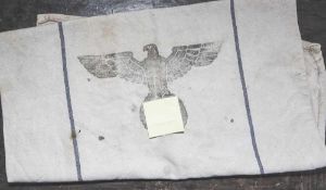 Verpflegungssack, NS-Zeit, mit Wehrmachtsadler u. Hakenkreuz, rs. Aufdruck "H. Vpfl. 1941". Ca.