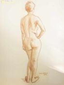 Colm-Bialla, Erich (1891-1972), Rückenansicht eines stehenden, weiblichen Akts, Rötelzeichnung,