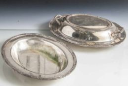 Warmhalte-Deckelgefäß, versilbert, Roger`s & Bro., Waterbury/ USA, 20. Jahrhundert, ovale Form mit