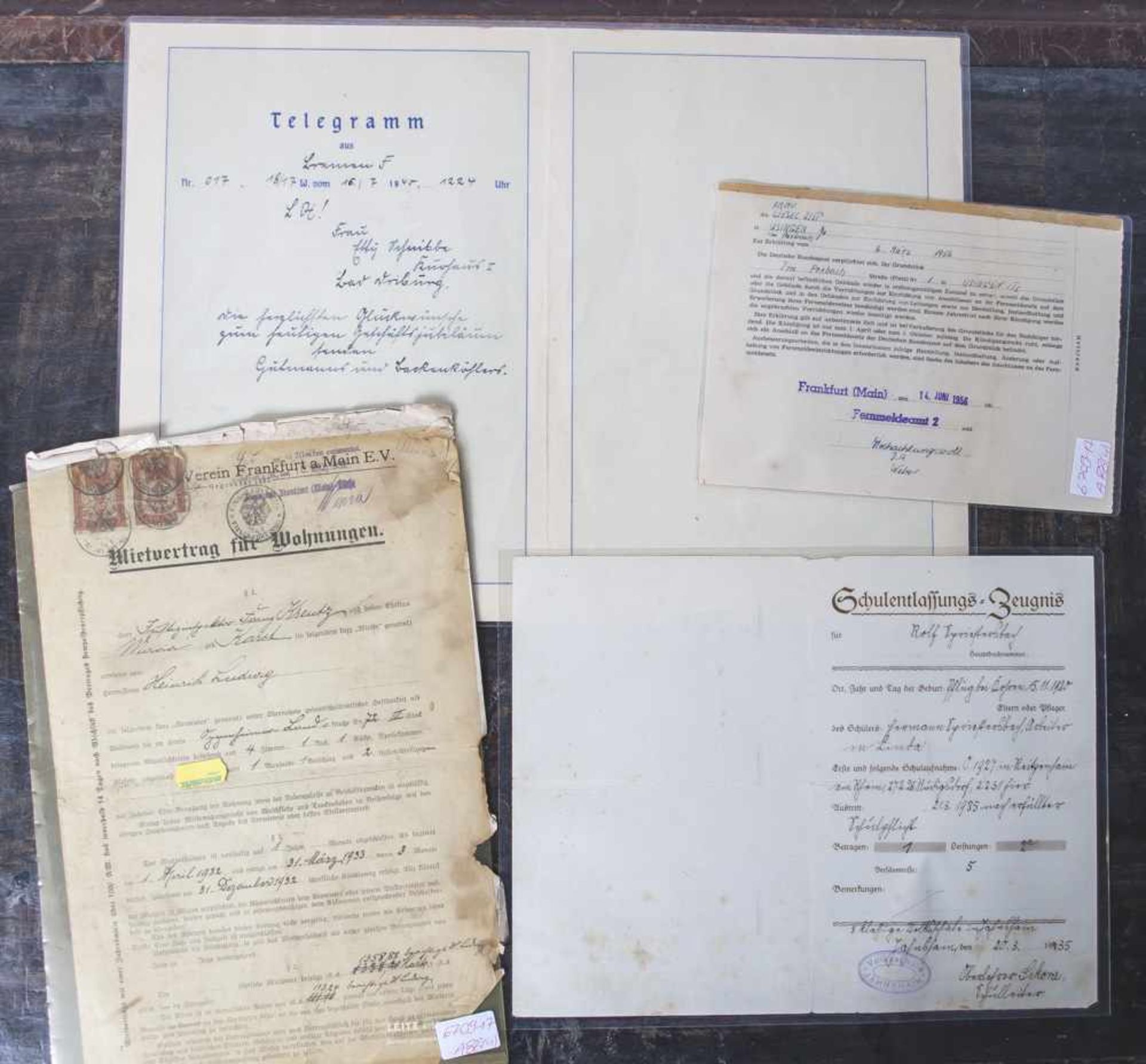 4 historische Unterlagen: Mietvertrag für Wohnungen Oppenheimer Landstr. Frankfurt 1932, Schreiben