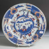 Teller, China, wohl 17./18. Jahrhundert, DM 35 cm, besch.