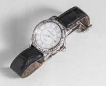 Damenautomatikuhr, Carl F. Bucherer, Edelstahl mit schwarzem Lederarmband, Lünette mit 52