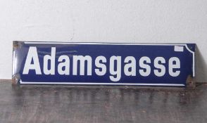 Emailstraßenschild, weiße Schrift auf blauem Grund, "Adamsgasse." ca. 62x12cm.