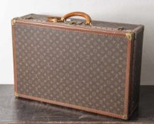 Louis Vuitton Koffer, Anfang 1970er Jahre, Alzer, in gutem, gepflegtem Zustand. H. ca. 47 cm, B. ca.