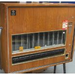 Zigarettenautomat-Standgerät, 1960er Jahre, Herst. DWM Berlin, DM-Einwurf, Glasfront, Schlüssel