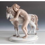 Figurengruppe, Mädchen mit Pony, Rosenthal, grüne Marke 1934 bis ca. 1945, Entwurf: Max Hermann