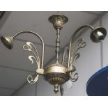 Deckenlampe in der Art des Jugendstil, neuzeitlich, 3-armiges Messinggestell, elektr. Deckenhöhe ca.