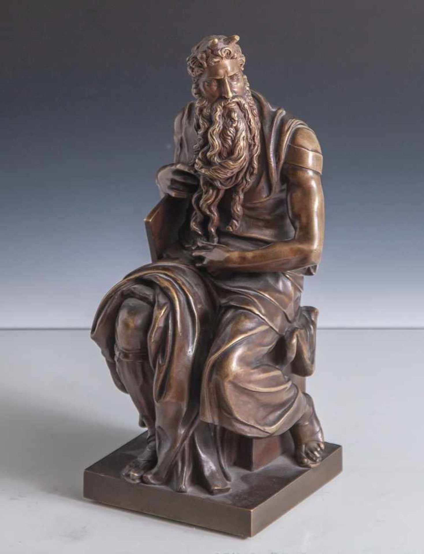 Moses, Bronzeguß nach Michealangelo, Anfang 19./20. Jahrhundert, rs. mit Gießerstempel F. P.