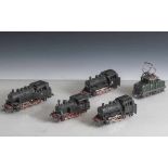 5 Lokomotiven, 4 x Märklin: 81004, 89005, 89006, 3029, 1 x Roco: 69002-3. Alters- und