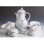 Kaffeeservice, 15-teilig, Meissen, blaue Schwertermarke (2 Schleifstriche), Porzellan, polychromes