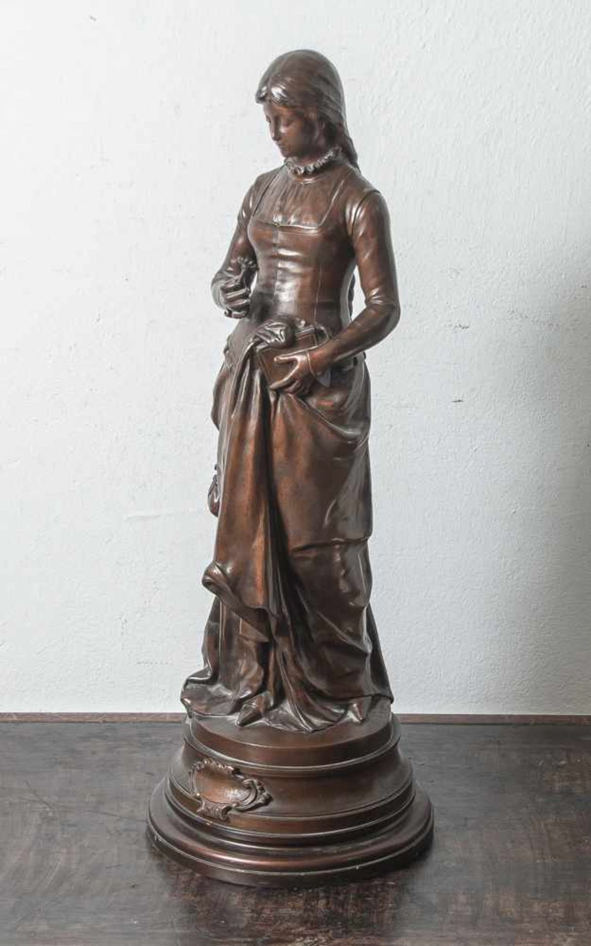 Grégorie, Jean-Louis (1840-1890), Marguerite, Bronze, dunkel patiniert. Darstellung des Gretchens
