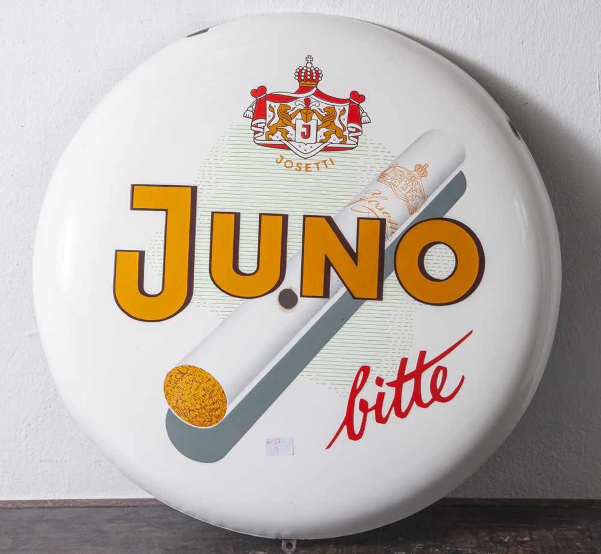 Juno Zigaretten, rundes Emailschild 50er Jahre, gewölbt (kleiner Abplatzer mittig), Durchm. ca.