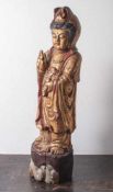 Stehender Bodhisattva, Thailand, neuzeitl., die rechte Hand im apan mudra. Holz vollplastisch