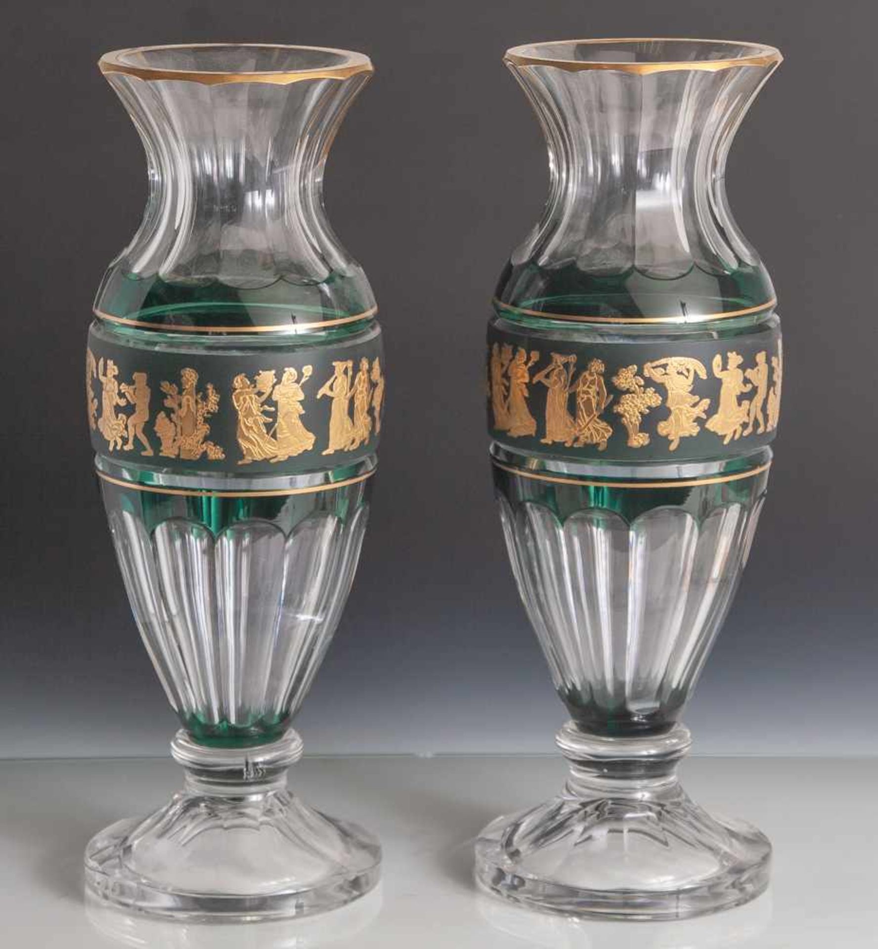Paar Vasen, "Danse de Flor", Val St. Lambert, Belgien, 20. Jahrhundert, ovoide Grundform auf