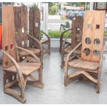 Nachfolgend sechs sehr eindrucksvoll gearbeitete Stühle. Stuhl Prov. wohl Indonesien, aus uralten