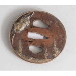 Tsuba, Japan, wohl späte Edo-Periode, Kupfer mit Goldauflage. Motivik von Bambus und