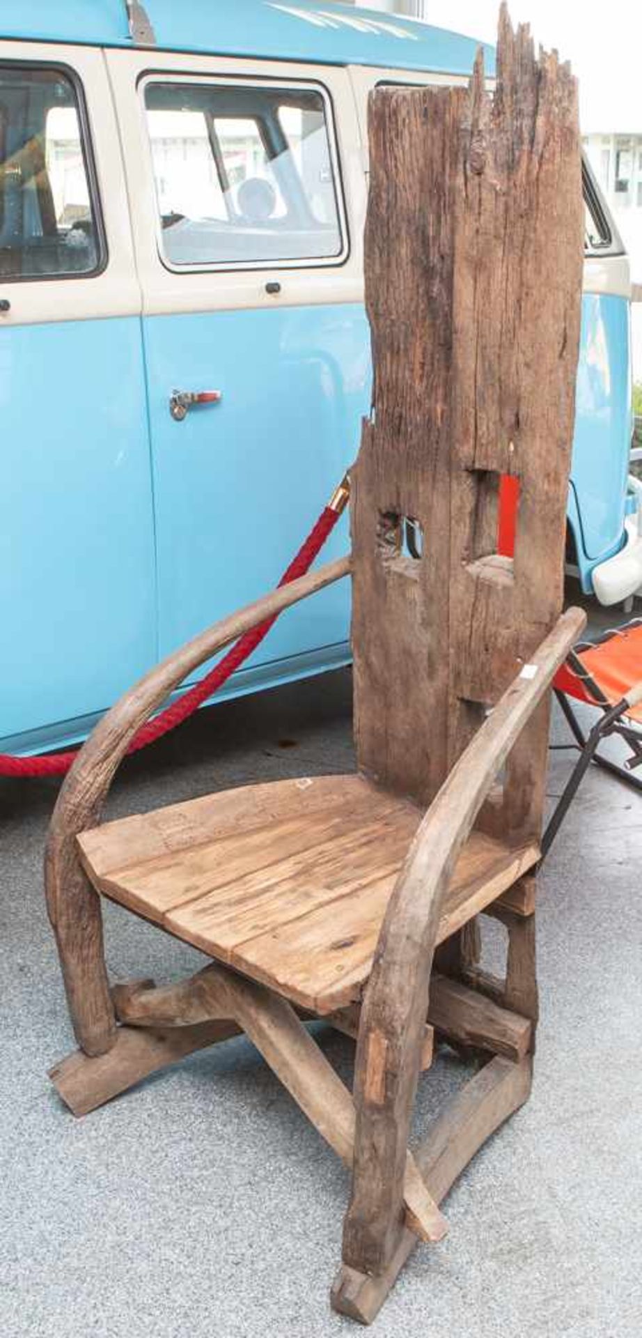 Stuhl Prov. wohl Indonesien, aus uralten Teilen eines Schlitten der von Wasserbüffeln durch die