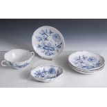 Konvolut Meissen, 6-teilig, blaue Schwertermarke, Porzellan, Dekor Zwiebelmuster, kobaltblau,