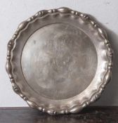 Runde Schale, Silber, Österreich/Ungarn. DM ca. 38 cm, ca. 990 gr.