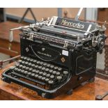 Dekorative alte Schreibmaschine "Mercedes Benz", 1920er Jahre, sehr schöner originalerZustand,