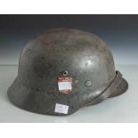 Stahlhelm M40, 3. Reich, Polizei, Feldjäger, schöner orig. Zustand, links der Polizeiadlerin