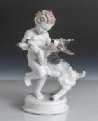 Figurine, kleines nacktes Mädchen m. kl. Ziegenbock auf ovalem Sockel, RosenthalKunstabteilung US-