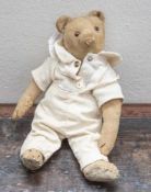 Kleiner Teddy, wohl Vorkriegsfertigung 1920er/30er Jahre, unbekannter Herst. H. ca. 25 cm.