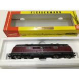 Fleischmann 4235 Diesel Locomotive V 200 DB 221 111-8 Track h0 BNIB DC Diesel