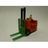 Dinky Toys, COVENTRY CLIMAX FORK LIFT TRUCK