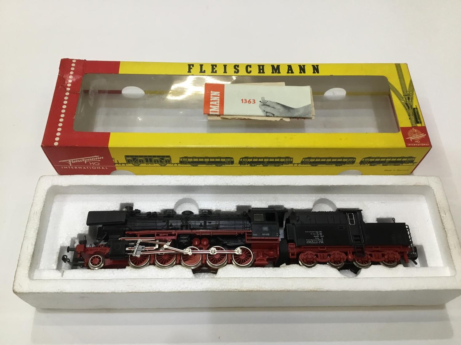 Fleischmann HO Gauge 1363 DB 2-10-0 Class 50 Locomotive 50058 - Image 2 of 2