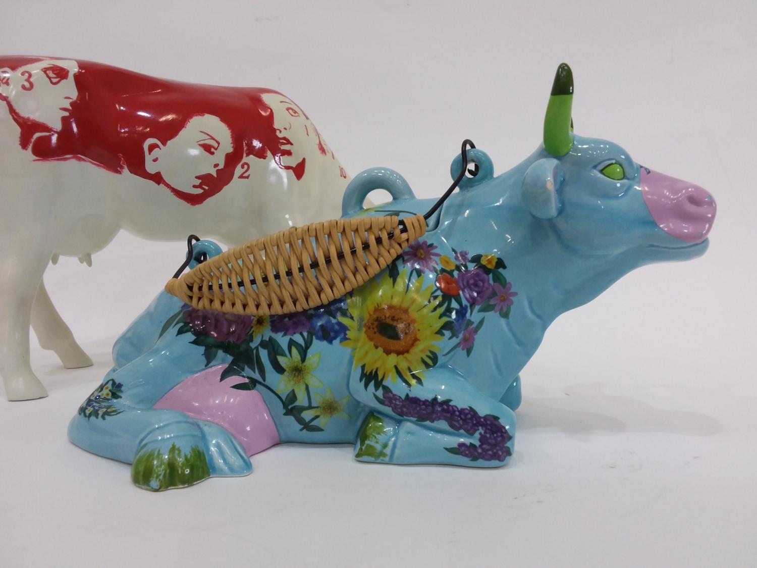 2 Ceramic cows - Image 2 of 3