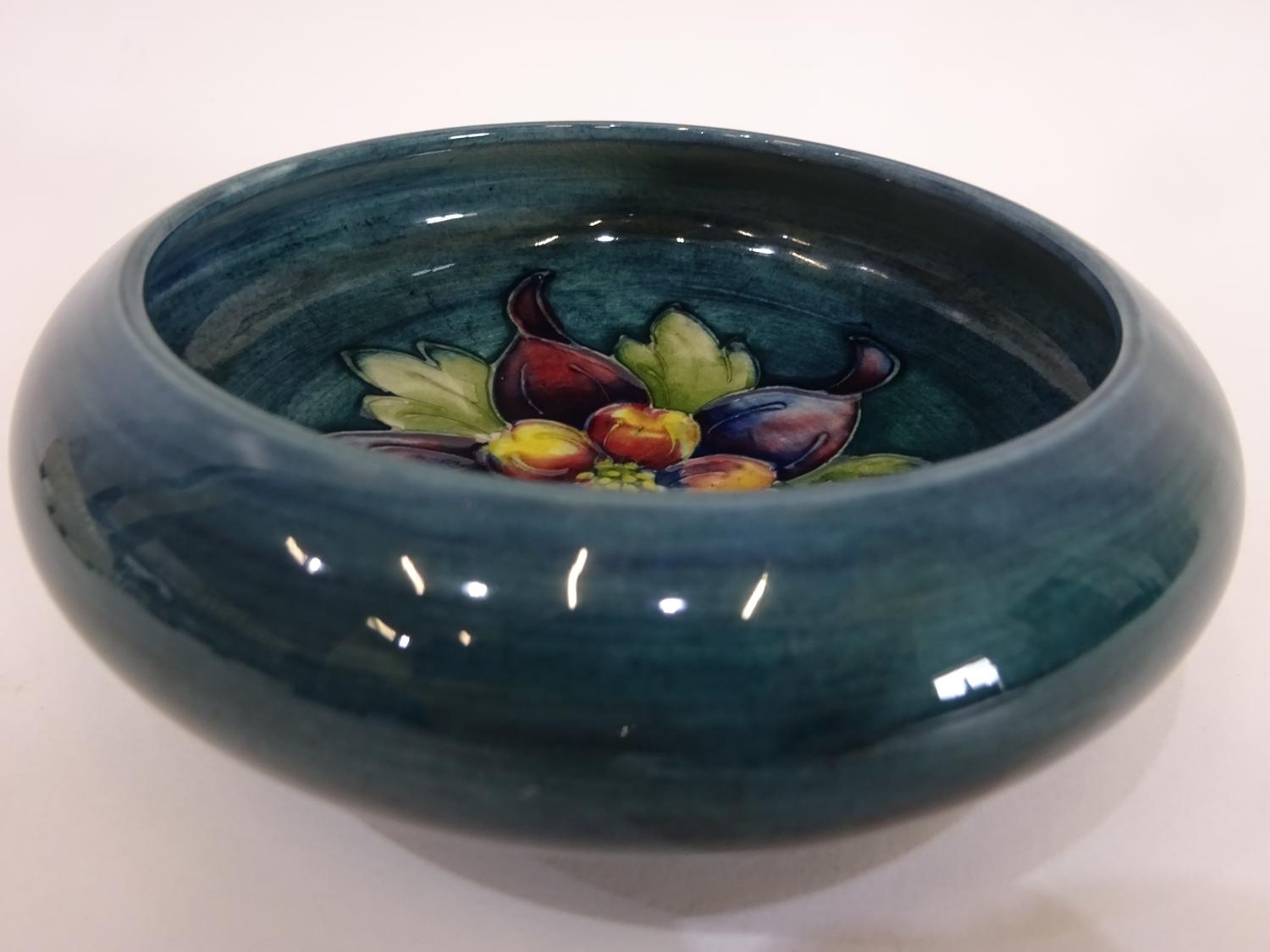 Moorcroft shallow bowl - Image 2 of 3
