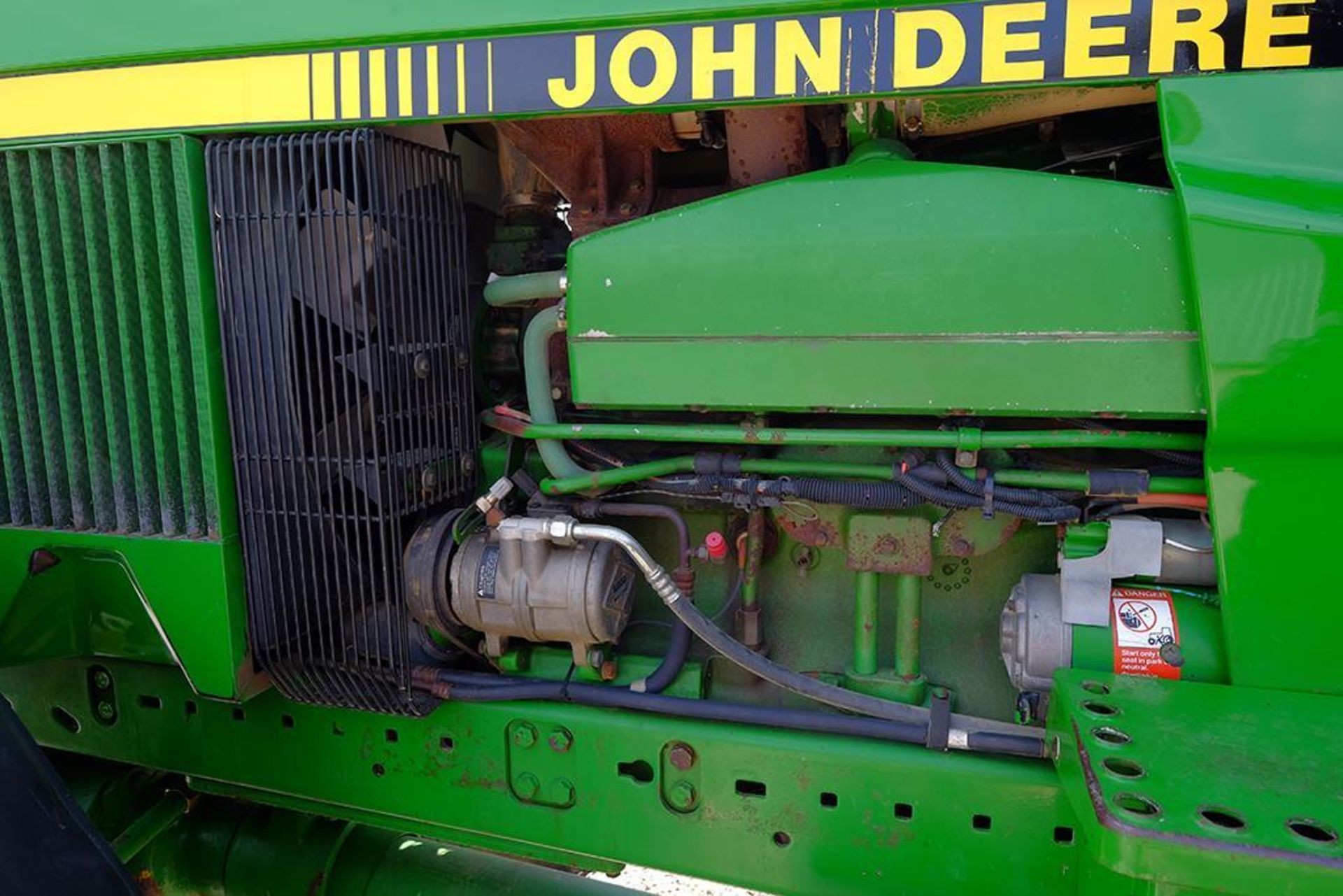 1989 JD 4955 MFWD - Image 10 of 16