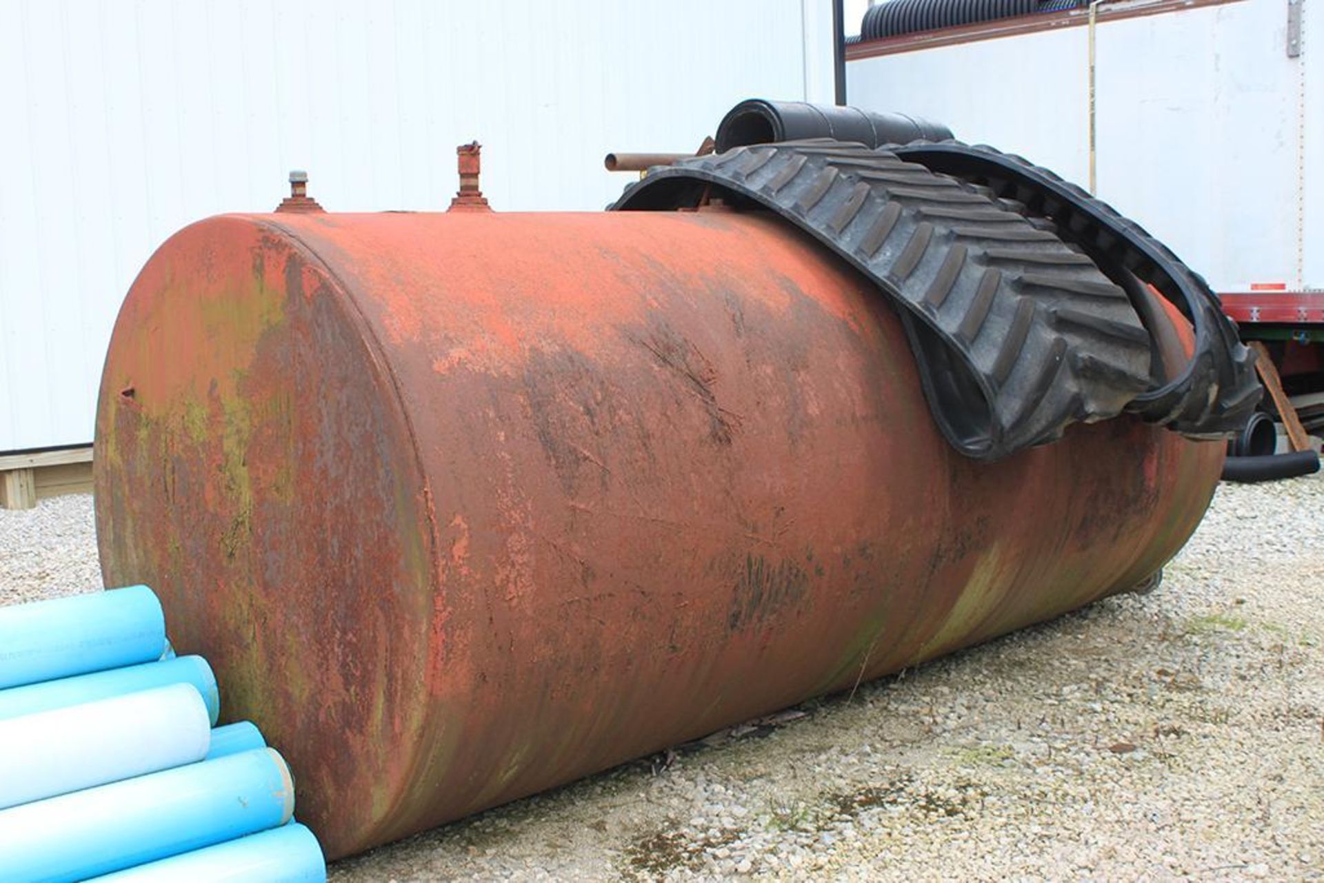 2,000 GAL. MILD STEEL FUEL TANK