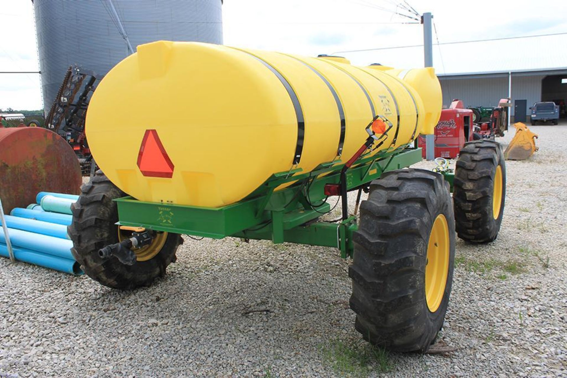 2009 YETTER ALL STEER WAGON - Image 2 of 6