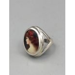 A silver cameo style ring