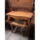 A Dressing table with matching stool