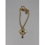 A 9ct gold pendant and chain (6.9g)
