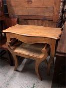 A Dressing table with matching stool