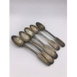 Six silver teaspoons, hallmarked London 1903 (135g)