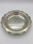 A silver bowl, makers mark HA for Atkin Brothers, Sheffield 1918 (211g)