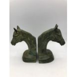 Two Verdi gras horse bookend