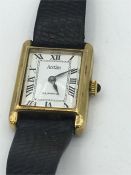 A 9ct yellow gold cased watch (14g Total weight)